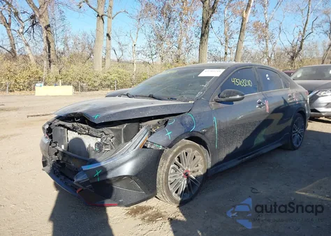 2022 Kia Forte Gt из США, поврежденный, VIN 3KPF44ACXNE476947